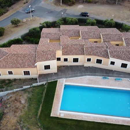 Residence Baia Sant Anna Con Piscina تانايونيلا المظهر الخارجي الصورة