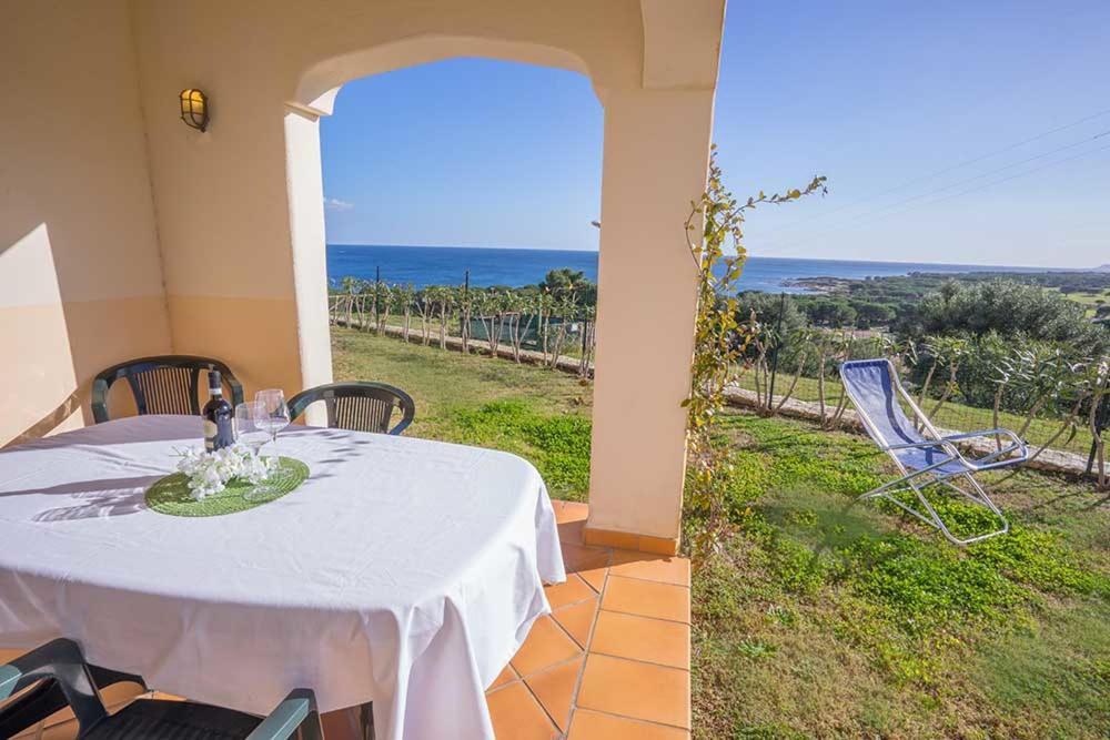 Residence Baia Sant Anna Con Piscina تانايونيلا المظهر الخارجي الصورة