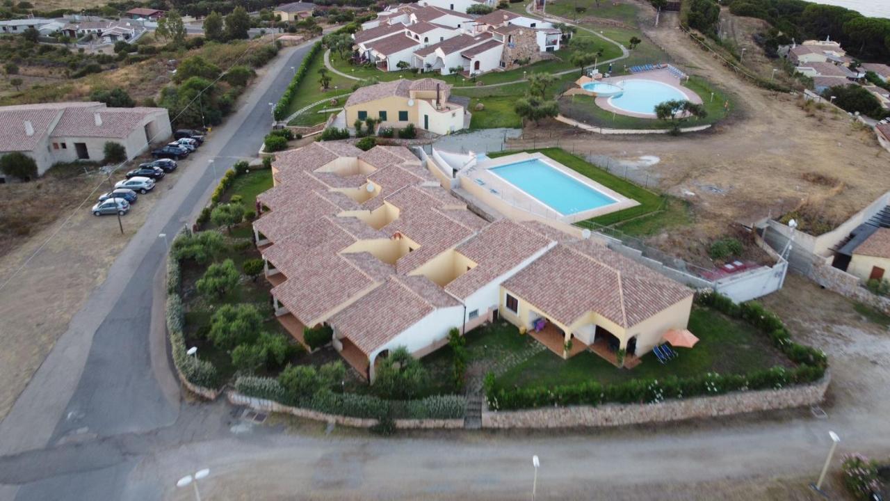 Residence Baia Sant Anna Con Piscina تانايونيلا المظهر الخارجي الصورة