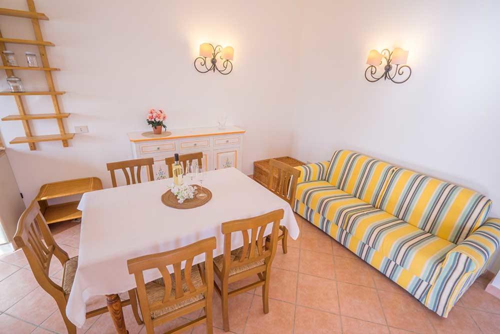 Residence Baia Sant Anna Con Piscina تانايونيلا المظهر الخارجي الصورة