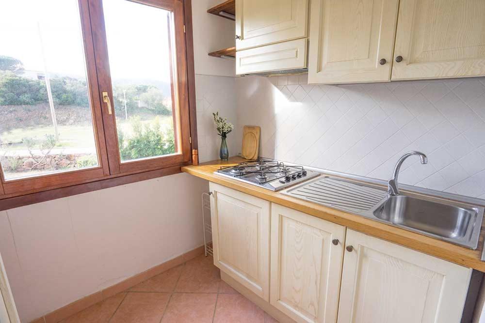Residence Baia Sant Anna Con Piscina تانايونيلا المظهر الخارجي الصورة