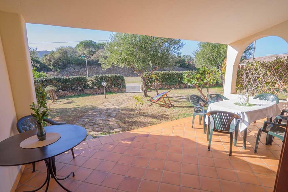 Residence Baia Sant Anna Con Piscina تانايونيلا المظهر الخارجي الصورة
